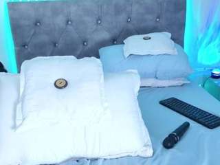 nicolepowell — Camsoda recorded stream image, 08.04.2026 23:10