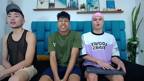 Hot_Boys_Latinos_X — Stripchat recorded stream screenshot (09 Apr 2026)