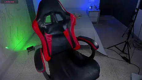 Brat_ — Stripchat recorded stream screenshot (09 Apr 2026)