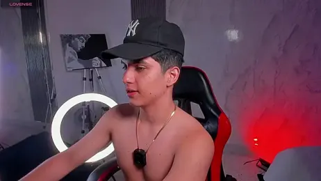 Brat_ — Stripchat recorded stream screenshot (09 Apr 2026)