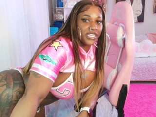 msfitqueen — Camsoda recorded stream screenshot (10 Apr 2026)