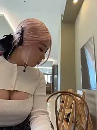 winter11 — Stripchat recorded stream image, 10.04.2026 03:50