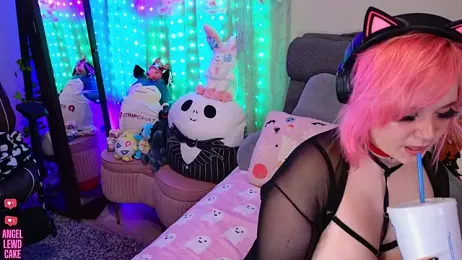 Angel-Lewd-Cake — Stripchat recorded stream image, 10.04.2026 04:00