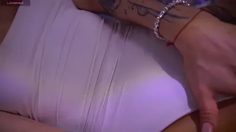 LittleMix_ — Stripchat recorded stream image, 10.04.2026 08:30