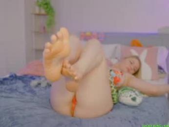 asiri_ocean — Chaturbate recorded stream image, 10.04.2026 18:00