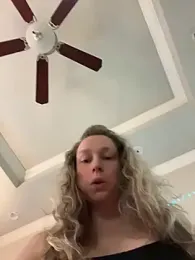 Vivian_MayXxX — Stripchat recorded stream image, 10.04.2026 19:20