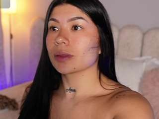 gabytorres — Camsoda recorded stream image, 08.03.2025 13:00