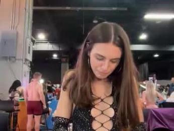 graciesmith27 — Chaturbate recorded stream image, 10.04.2026 23:10