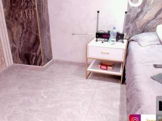 lenathompson — Camsoda recorded stream image, 11.04.2026 04:20