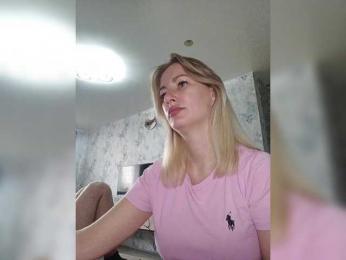 fruittella — Bongacams recorded stream image, 11.04.2026 09:50