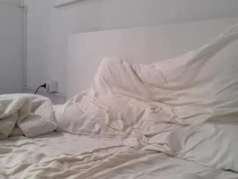 apollobest77 — Chaturbate recorded stream screenshot (11 Apr 2026)