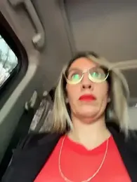 Gatitacarlita — Stripchat recorded stream screenshot (11 Apr 2026)