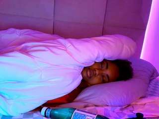 briannabrave — Camsoda recorded stream image, 12.04.2026 09:10