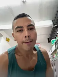 Paul22cm- — Stripchat recorded stream image, 12.04.2026 13:10