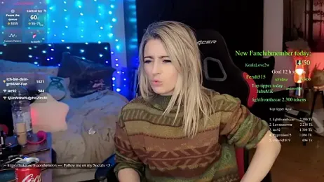 Lisaonthemoon — Stripchat recorded stream image, 12.04.2026 14:40