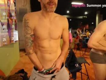 bradbronton — Chaturbate recorded stream screenshot (12 Apr 2026)