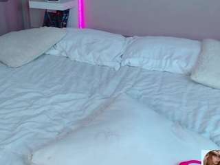 kazzumi — Camsoda recorded stream image, 13.04.2026 03:10
