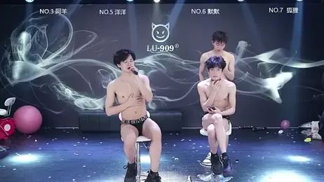 MS-180- — Stripchat recorded stream screenshot (13 Apr 2026)