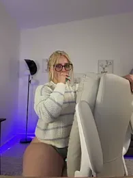 Megan_lu2 — Stripchat recorded stream screenshot (13 Apr 2026)