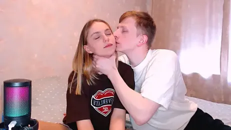 juliaanddima — Stripchat recorded stream screenshot (13 Apr 2026)