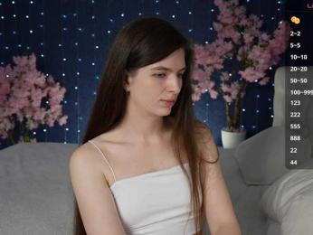 Mirror-Girl — Bongacams recorded stream image, 13.04.2026 14:40
