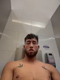 liam_bronw — Stripchat recorded stream image, 13.04.2026 17:40