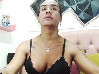 andrea-safeira — Camsoda recorded stream image, 13.04.2026 14:40