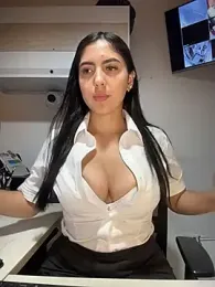Sofia_Collins- — Stripchat recorded stream screenshot (13 Apr 2026)