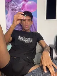 Miguel_bigcock — Stripchat recorded stream image, 14.04.2026 01:30