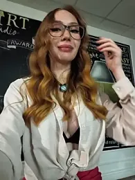 MayaSolar — Stripchat recorded stream image, 13.04.2026 21:10