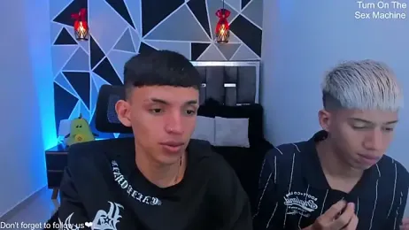 Juan_Nd_Steven — Stripchat recorded stream screenshot (14 Apr 2026)