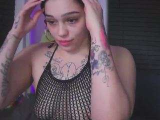 sapphirestorm8 — Camsoda recorded stream screenshot (14 Apr 2026)