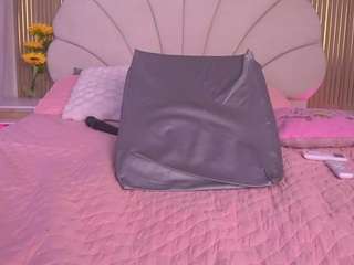 mssburbuja — Camsoda recorded stream screenshot (14 Apr 2026)