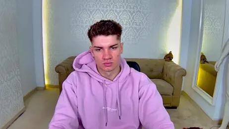 MaxKaiden — Stripchat recorded stream image, 14.04.2026 04:20