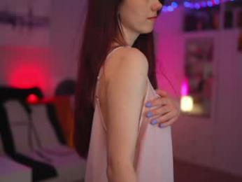 _blackbee_ — Chaturbate recorded stream screenshot (14 Apr 2026)