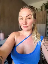 NastyMilf_ — Stripchat recorded stream screenshot (14 Apr 2026)