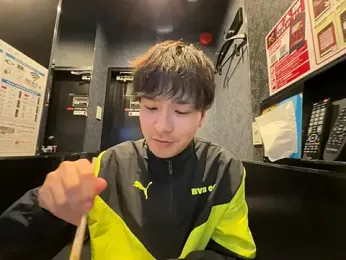 yuuki8910 — Stripchat recorded stream screenshot (14 Apr 2026)