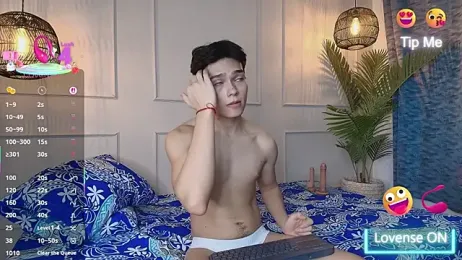 luandy — Stripchat recorded stream screenshot (14 Apr 2026)