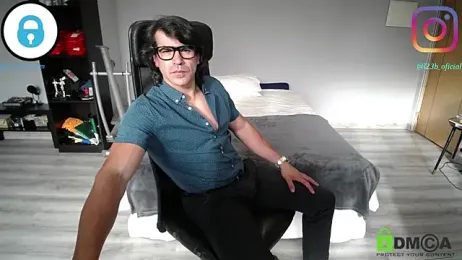 latinoo23bom — Stripchat recorded stream image, 14.04.2026 15:50