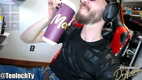 teninchty — Stripchat recorded stream image, 14.04.2026 16:40