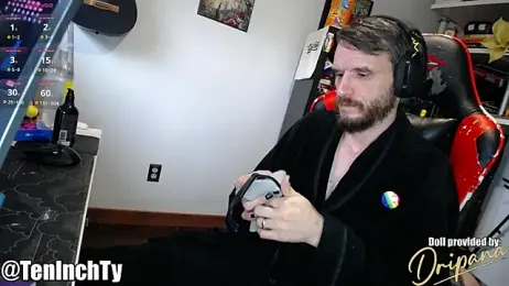 teninchty — Stripchat recorded stream image, 14.04.2026 16:40