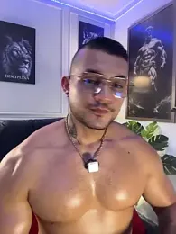 Marco_Vega — Stripchat recorded stream image, 14.04.2026 18:00
