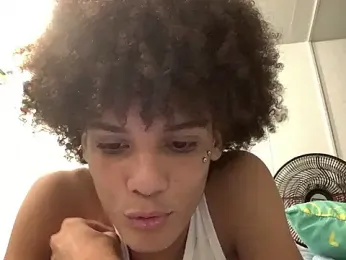 Max_Rain — Stripchat recorded stream image, 14.04.2026 22:00