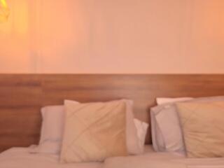 Zara Bliss — Flirt4free recorded stream screenshot (14 Apr 2026)