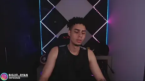 bigryann23 — Stripchat recorded stream screenshot (15 Apr 2026)