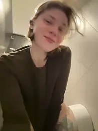 ValenciaShock — Stripchat recorded stream image, 15.04.2026 07:00