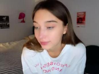 smoothnesss — Chaturbate recorded stream image, 15.04.2026 10:00