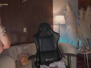 kateowens — Camsoda recorded stream image, 15.04.2026 12:00