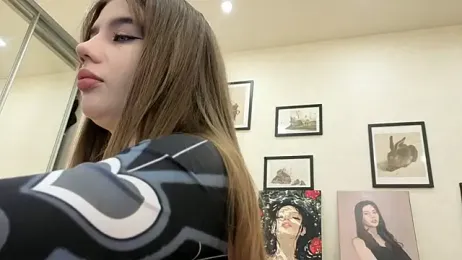 dolly_ll — Stripchat recorded stream image, 15.04.2026 13:20