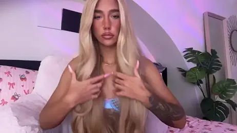 KENNIEXROSE — Stripchat recorded stream image, 15.04.2026 21:30